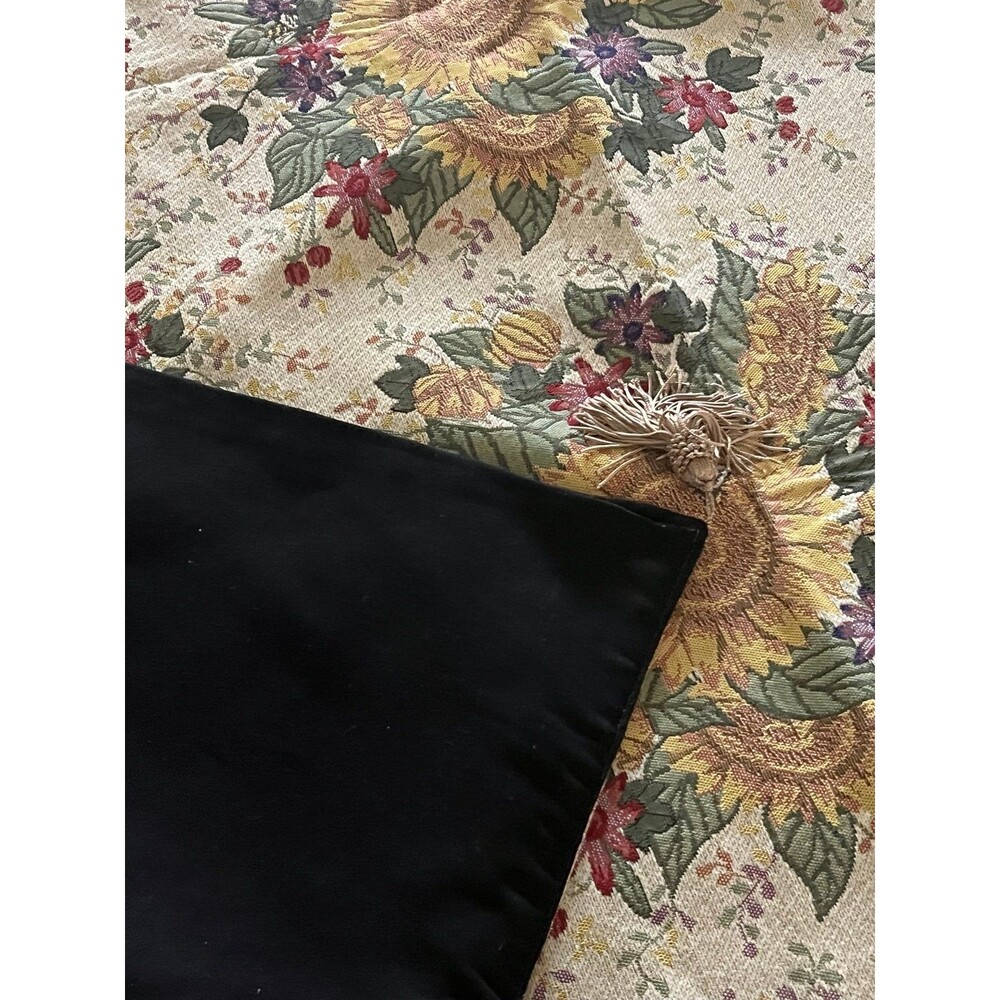 Vintage Sunflower wall tapestry or tablecloth - Picture 3 of 8